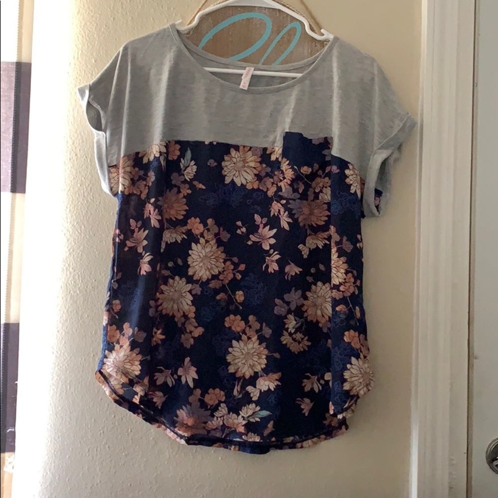 COPY - Ladies blouse